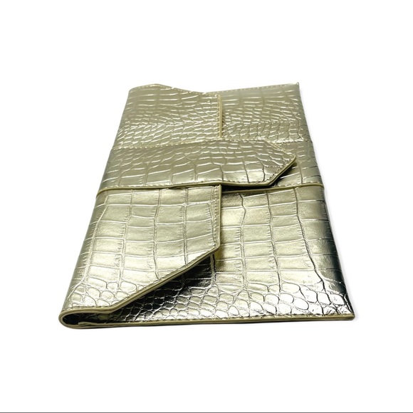 NEW JJ Winters Metallic Croc Clutch - Picture 13 of 14